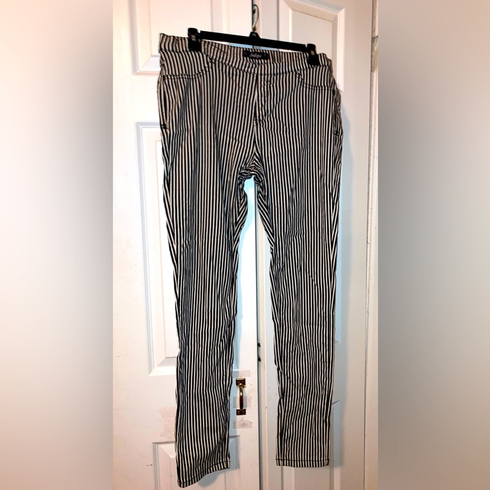 Striped Spandex Pants